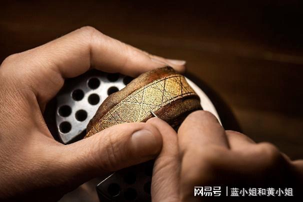 Dior 传承经典与优雅瓦力棋牌全新La D de(图2)